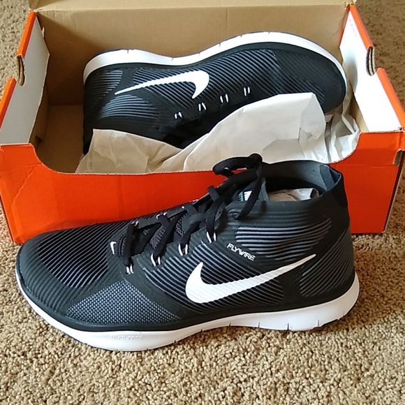 nike flywire mens sneakers